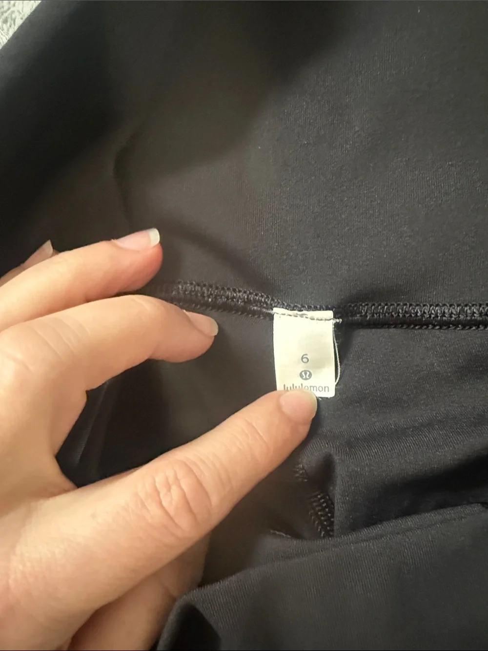 lululemon athletica stretchy fabric